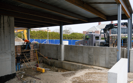 Exterior construction of the new Archives and Special Collections Building.
